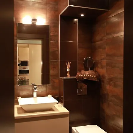 Апартаменты Brown *