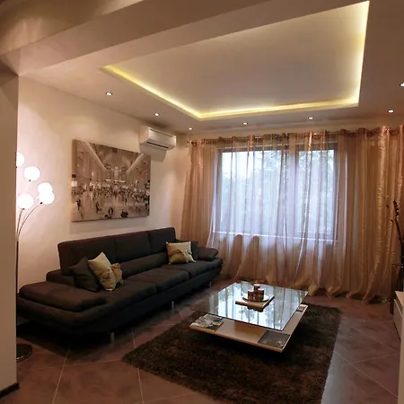 Apartament Brown *