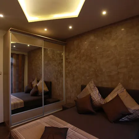 公寓 布朗平房公寓 *